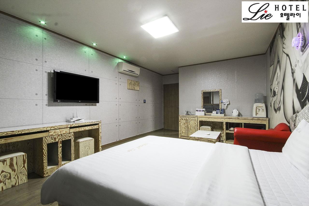 Hotel Lie Geoje Zewnętrze zdjęcie