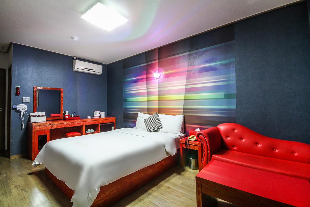 Hotel Lie Geoje Zewnętrze zdjęcie