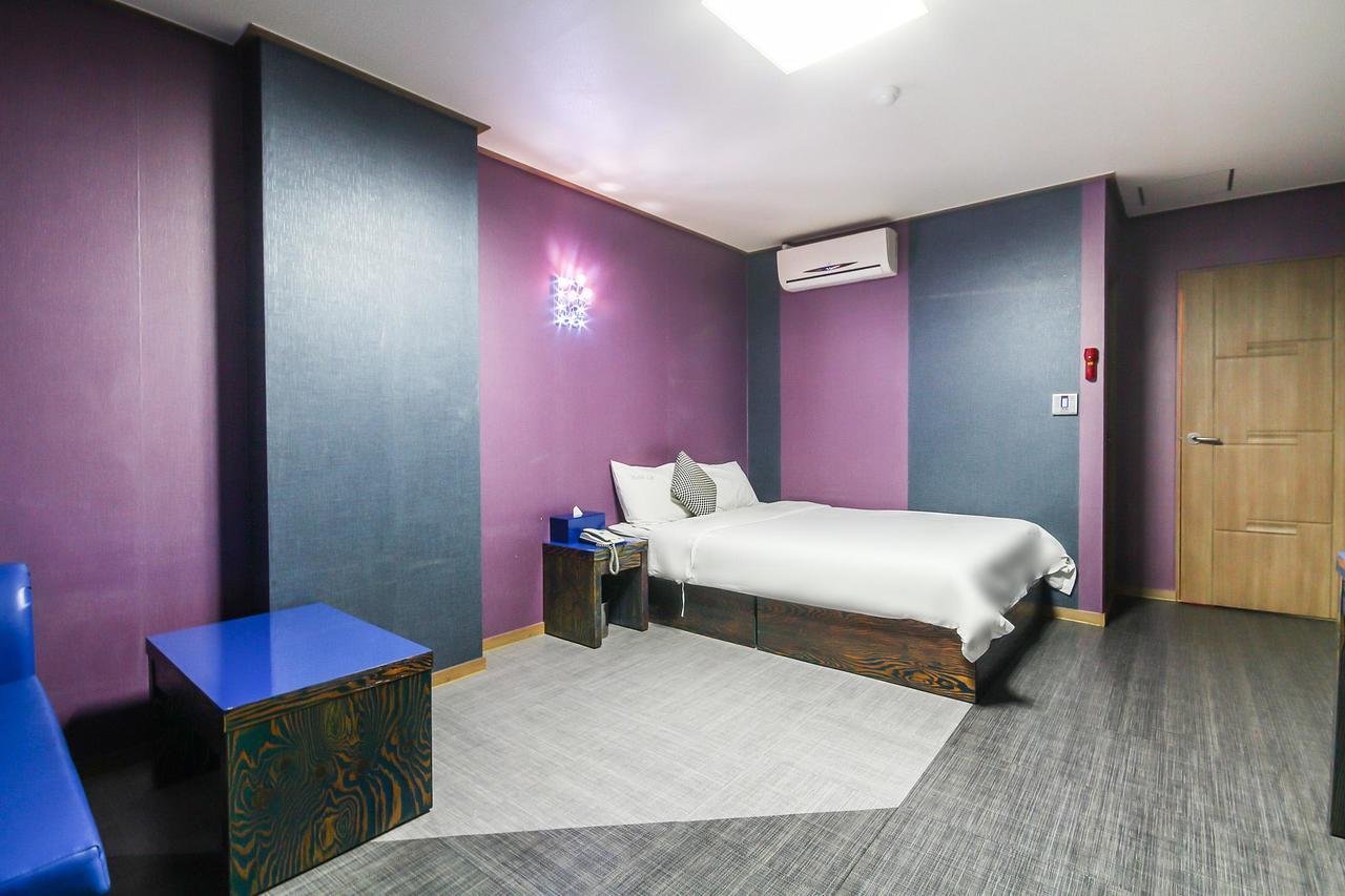 Hotel Lie Geoje Zewnętrze zdjęcie